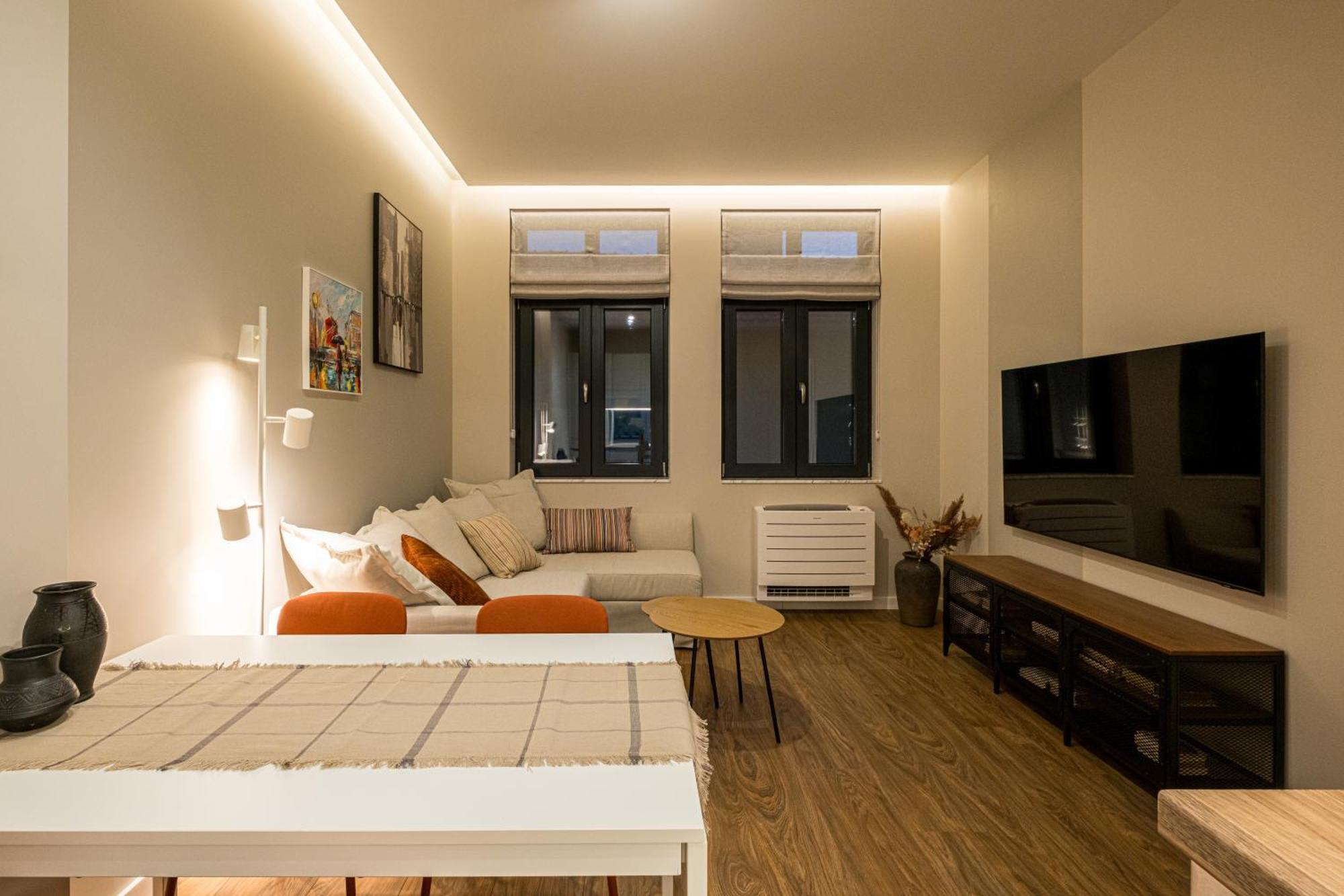 Apartament South 22 - Brand New Modern 1bd Apt In Center Sofia
